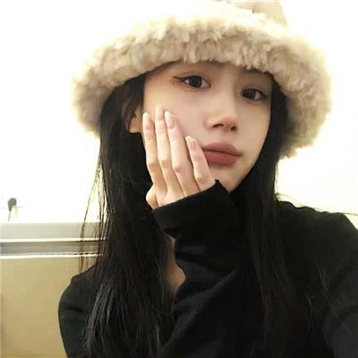 住在海边的猫头鹰