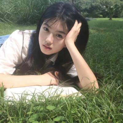 蒂拉和兰妮劫火车